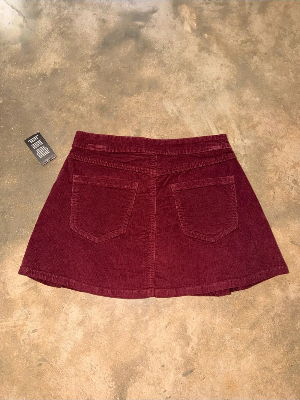 Celebrity Pink Burgundy Corduroy Mini Skirt Size Small Heart Button Pockets NWT